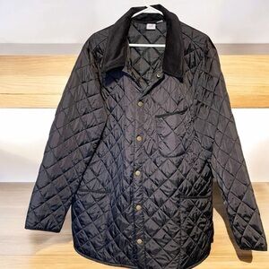 Men’s light weight quilted jacket with corduroy collar
